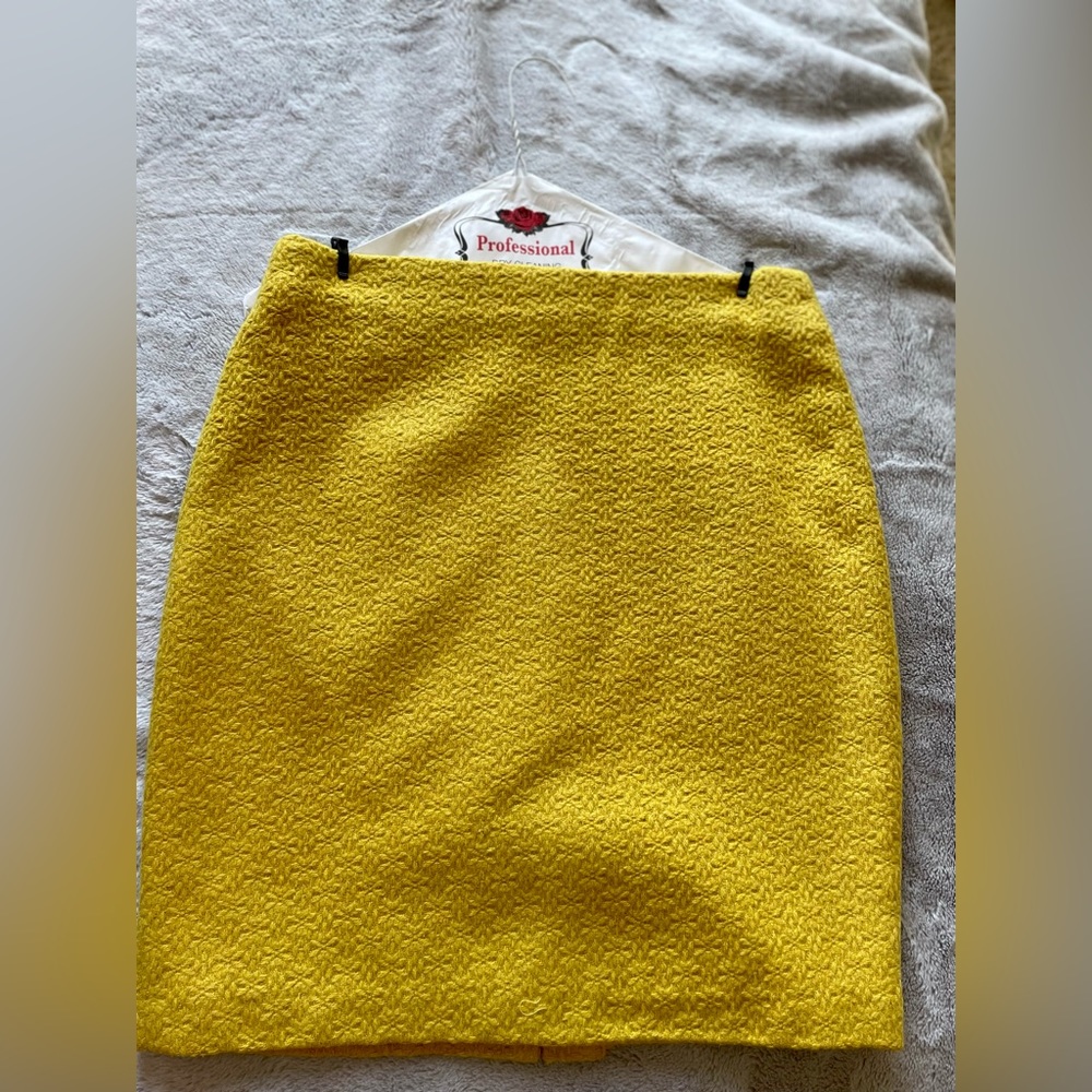 Cynthia Rowley Yellow wool skirt size 8